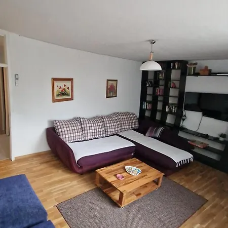 Apartmán Aura Nest 10 *