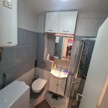 Apartmán Aura Nest 10 *