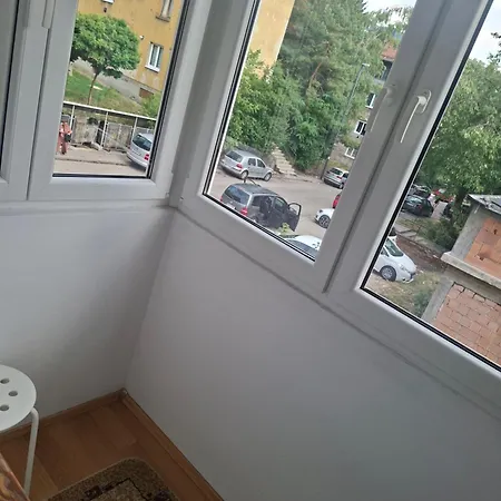Aura Nest 10 Apartmán